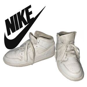 Nike AIR Jordan Retro 1 - 554725-126 -‎ Size 4Y